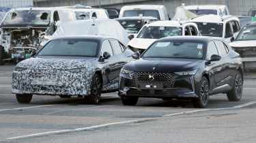 DS No 4 (camouflaged) parked next to DS 4