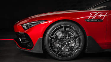 Mercedes-AMG PureSpeed concept alloy wheel front
