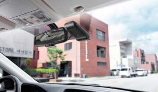 Thinkware U1000 Plus