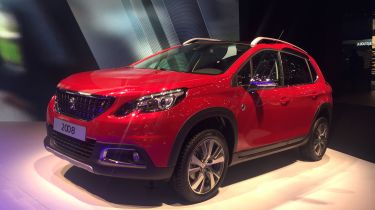 Peugeot 2008 Geneva - front three quarter