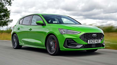 2022 Ford Focus Facelift Revealed With SYNC 4 And Mean Green ST