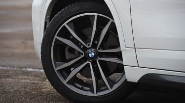 BMW X2 - wheel