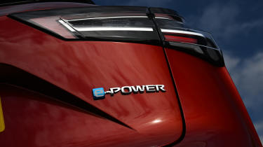 Nissan Qashqai e-Power - rear light 