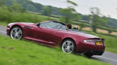 Aston DBS Volante