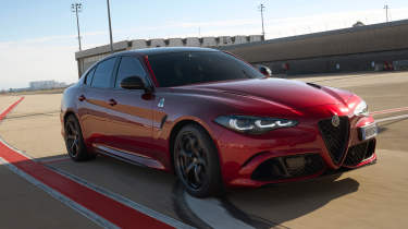 Alfa Romeo Giulia Quadrifoglio Colleziones - front 3/4