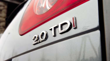 VW Passat 2.0 TDI SEL Badge