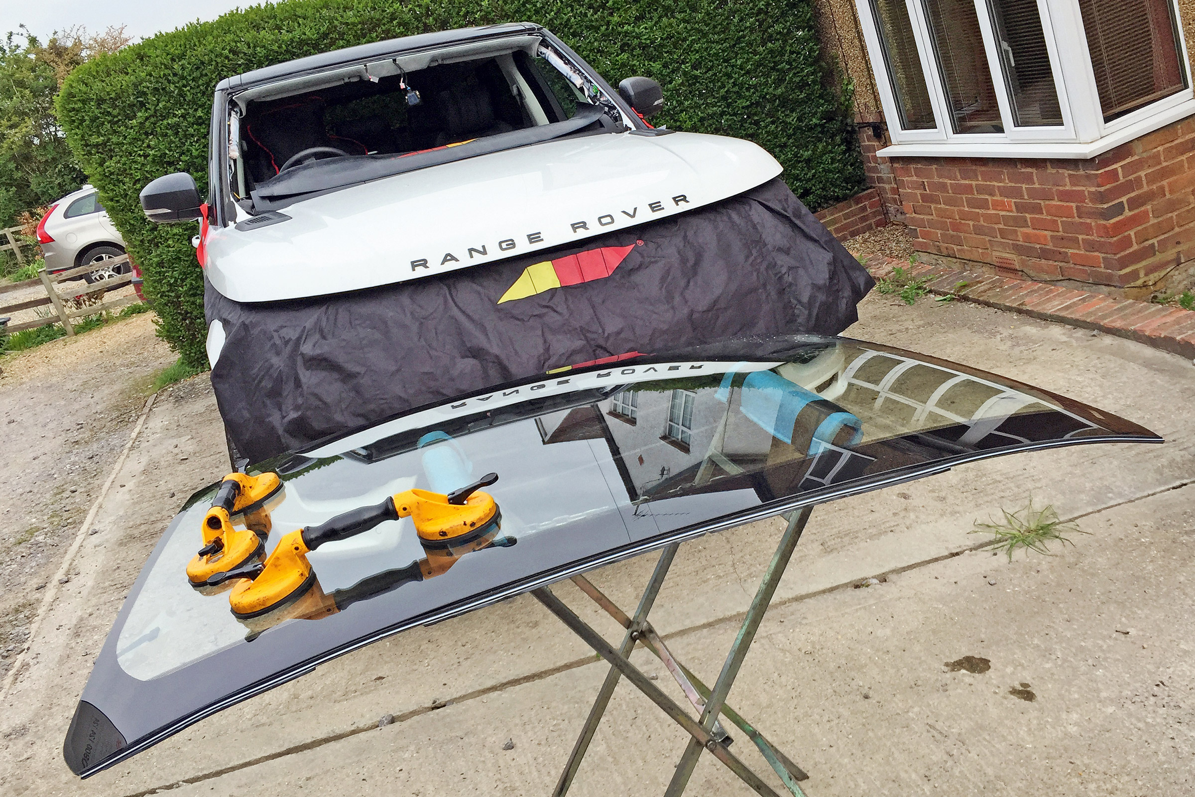 Windscreen replacement firms fight to keep up with new technology