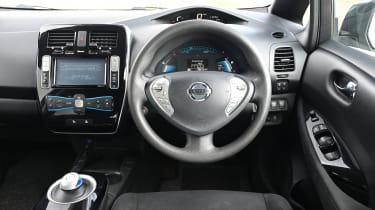 Nissan Leaf - dashboard