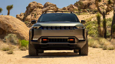 Jeep Wagoneer S Trailhawk concept front head shot