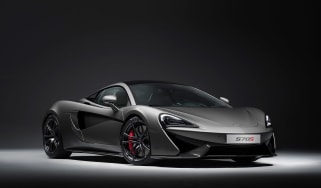 570 S track pack front