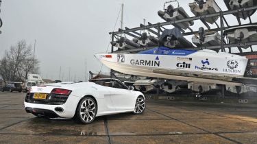 R8 Spyder vs. Hunton powerboat