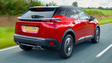 Peugeot 2008 - rear tracking