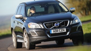 Volvo XC60 D3 DRIVe front cornering