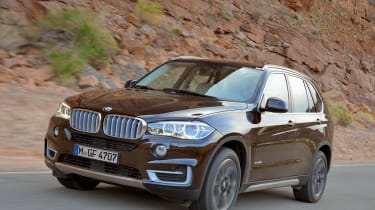 BMW X5 50i front action