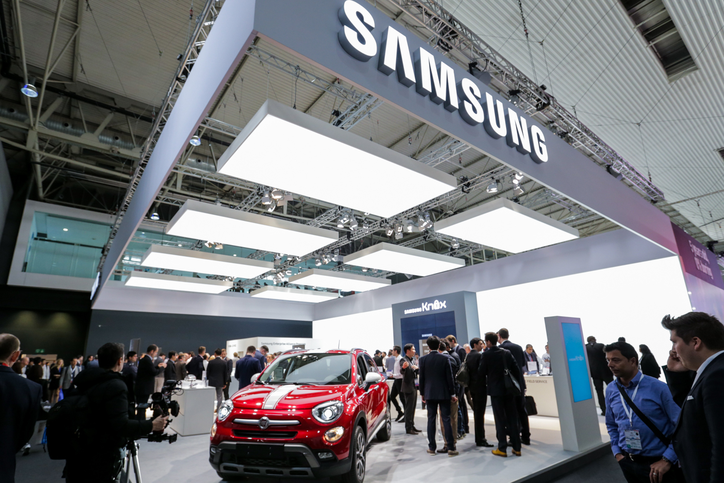 Tech giant Samsung gets permission to test self-driving 