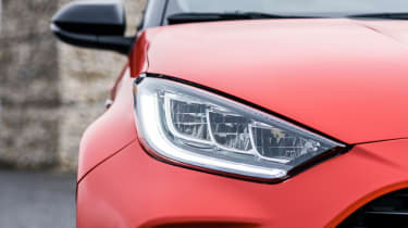 2020 Toyota Yaris - headlight