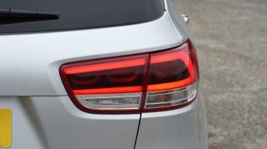 Kia Sorento - rear light details