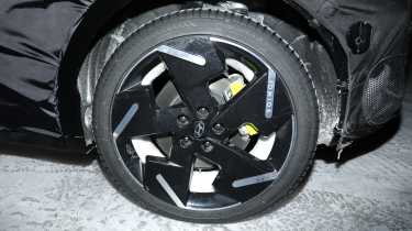 Kia EV3 GT prototype - wheel