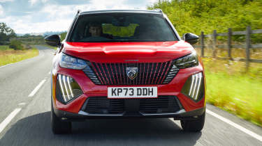 Peugeot 2008 - full front