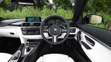 BMW 440i M Sport - interior