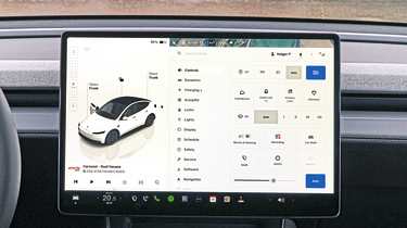 New Tesla Model Y Standard - infotainment screen