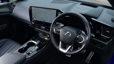 Lexus NX 450h+ long termer - interior