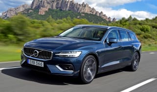 Volvo V60 - front
