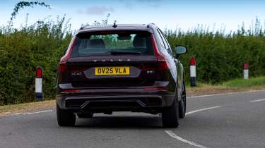 Volvo XC60 B5 facelift - rear cornering