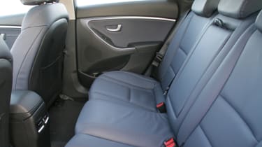 Hyundai i30 rear seats