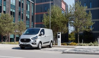 Ford Transit Custom PHEV - Front