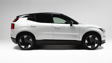 Volvo EX30 Cargo - side profile