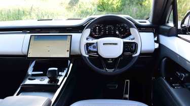 Range Rover Sport SV - dashboard straight on