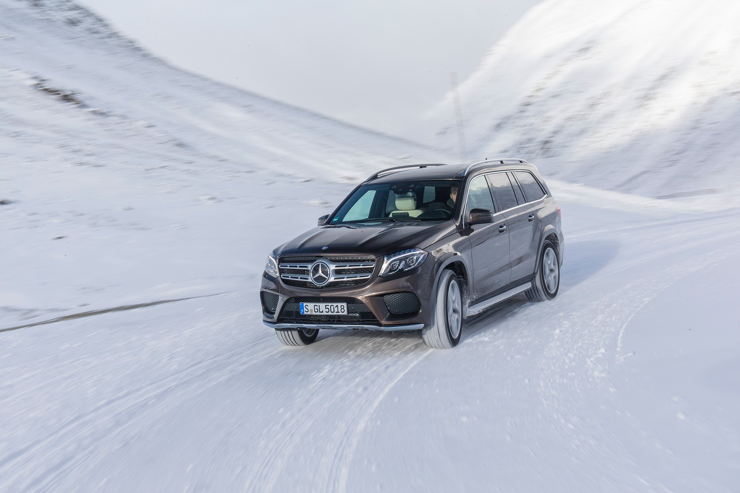 Mercedes GLS (2015-2019) review  Auto Express