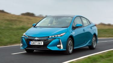 Toyota Prius Plug-in - front
