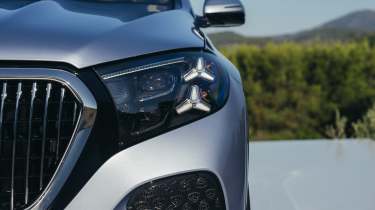 Mercedes-Maybach GLS - headlights