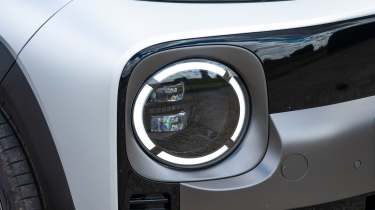 Hyundai Inster Cross - headlight