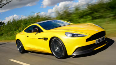 Aston Martin Vanquish front tracking