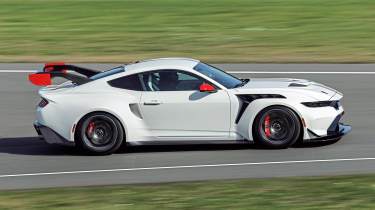 Ford Mustang GTD - side