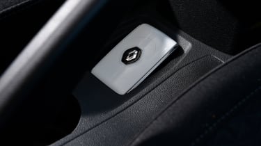 2022 Renault Clio TCe 90 - key