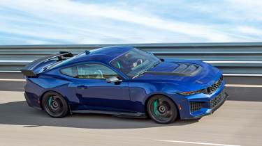 Ford Mustang Dark Horse SC - front action