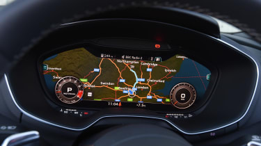 Audi TT RS Roadster - Virtual Cocokpit
