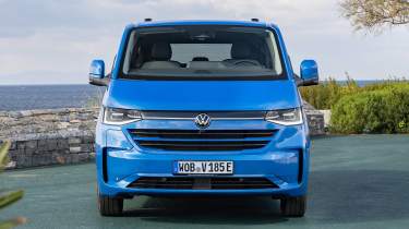 Volkswagen Transporter e-Shuttle - full front