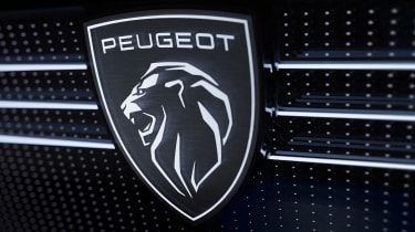 Peugeot Inception concept - Peugeot badge