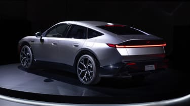 Honda Hybrid Saloon Prototype - rear