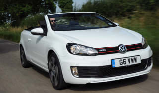 VW Golf GTI Cabriolet front action