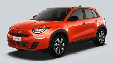 Fiat 600 Hybrid - orange front 3/4