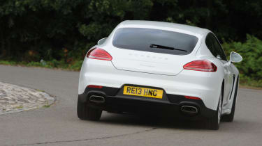 Porsche Panamera Diesel rear cornering