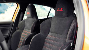 Renault Megane R.S. - front seats