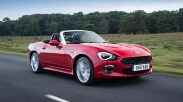 Fiat 124 Spider - front