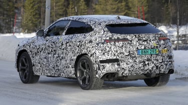 Lamborghini Urus hybrid (camouflaged) - rear angle